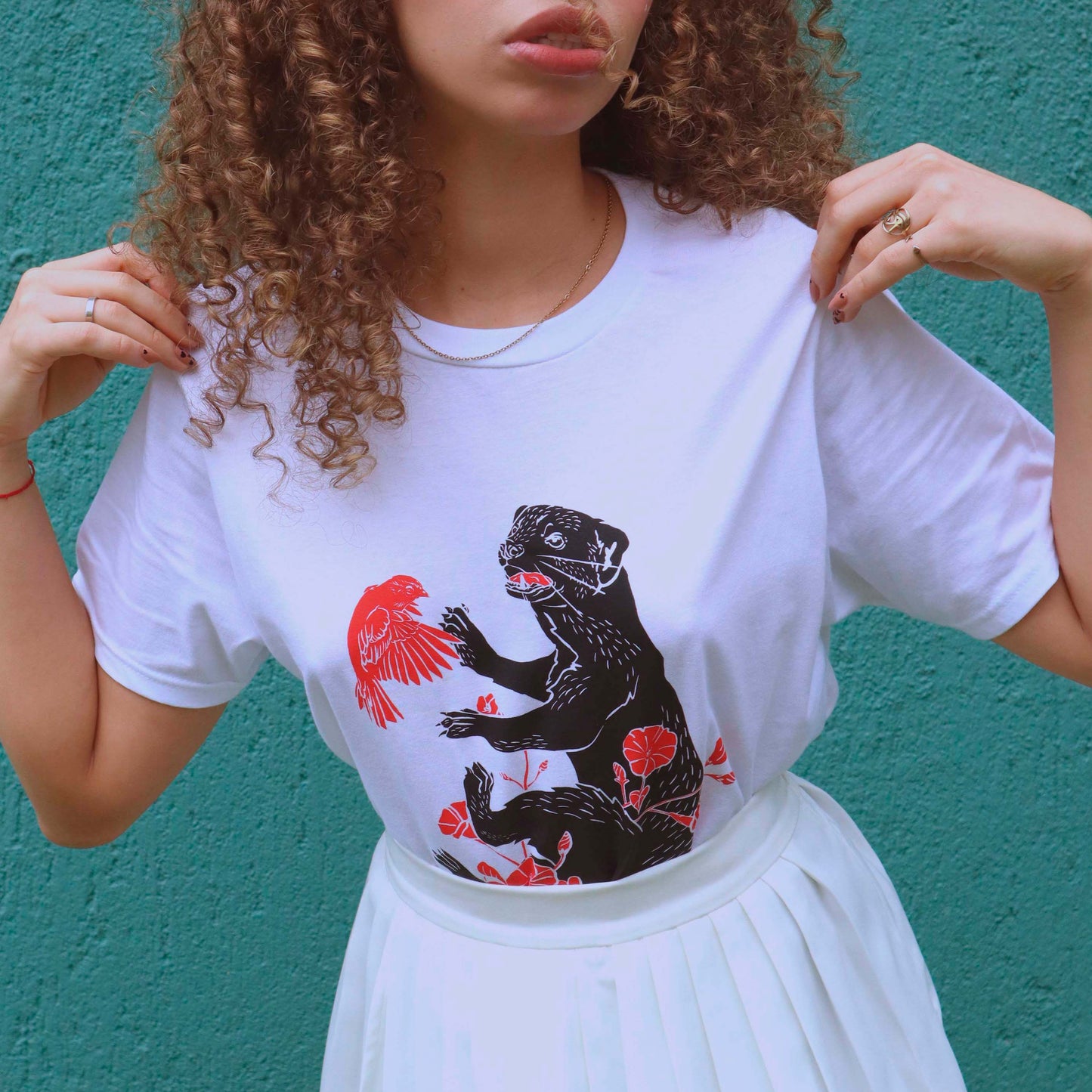 Camiseta de algodón,  serigrafía a dos tintas, diseño Tolomuco-Eira Barbara.